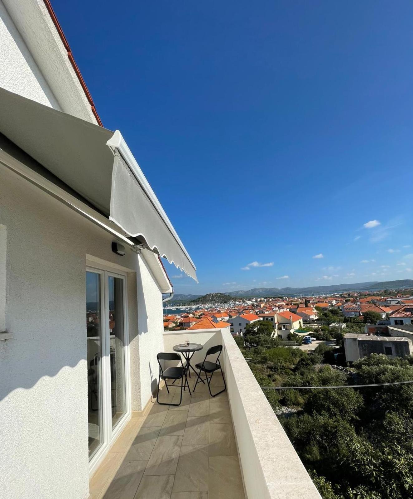 Apartments Kostelic Murter Room photo